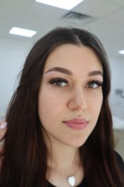 Facetune_06-07-2024-12-41-46-200x300